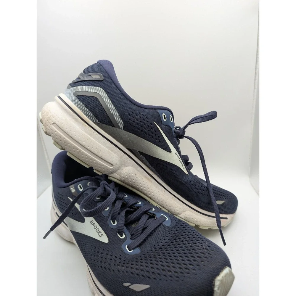 Brooks Womens Ghost‎ 15 Running Shoes 10B Navy Athletic Walking